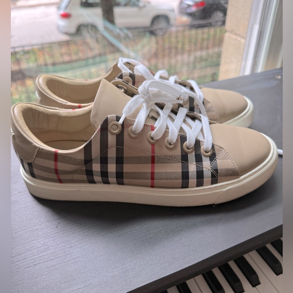 Burberry Women's Albridge Vintage Check Low-Top Sneakers